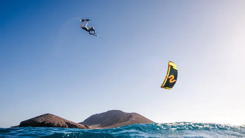 Fly Higher. Pull Harder. The Slingshot Big Air Kite Collection